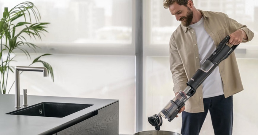 Tyčový vysavač Hoover HFX HFX10H 011 černý/růžový Tyčový vysavač Hoover HFX HFX10H 011 černý/růžový