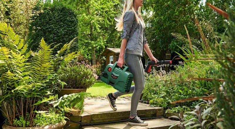 Vysokotlaký čistič Bosch EasyAquatak 100 Vysokotlaký čistič Bosch EasyAquatak 100 (0.600.8A7.E00)