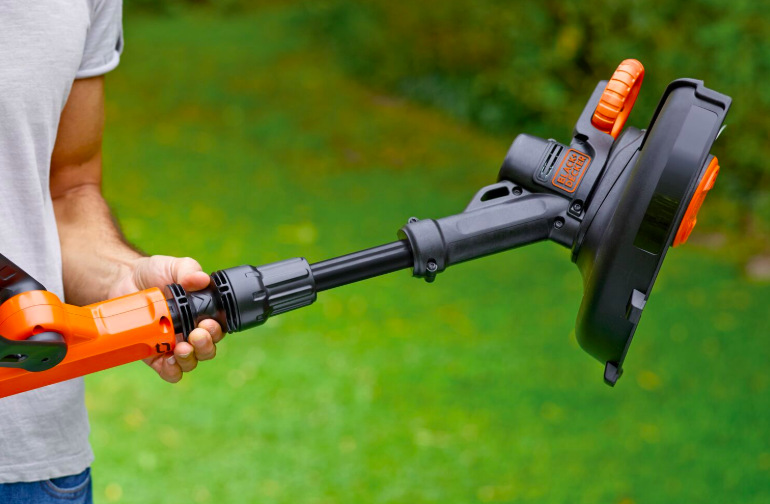 Strunová sekačka Black-Decker BCST918D1-QW (s baterií) Strunová sekačka Black-Decker BCST918D1-QW (s baterií)