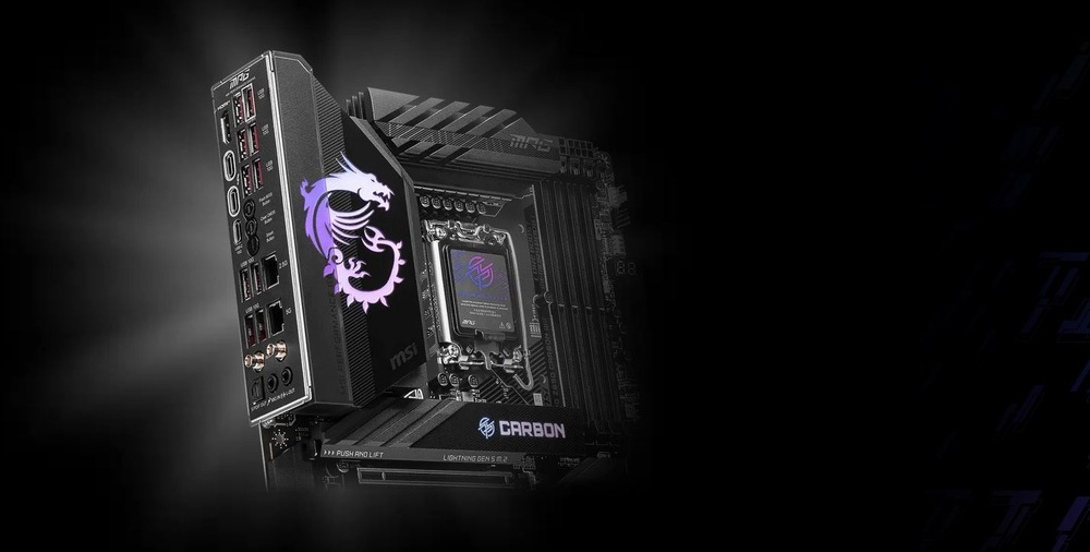Základní deska MSI MPG Z890 CARBON WIFI Černá základní deska MSI na tmavém pozadí, na levé straně s řadou portů USB, HDMI a audio.