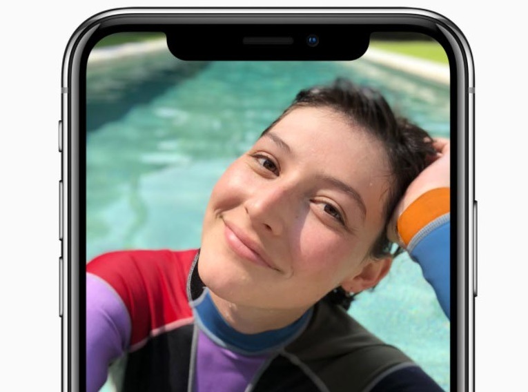 Mobilní telefon Apple iPhone X 256 GB - Silver
