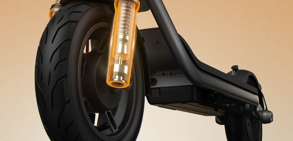 Elektrická koloběžka Xiaomi Scooter 6 Lite černá/šedá Xiaomi Electric Scooter 6 Lite zpříjemní jízdu díky přednímu odpružení