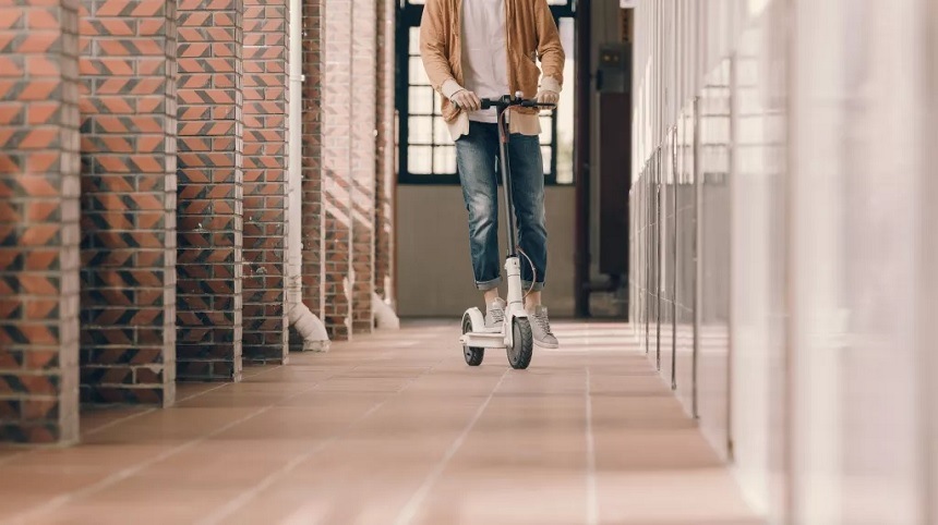 Držák na mobil Xiaomi Mi Electric scooter Elektrická koloběžka Xiaomi Mi Electric Scooter