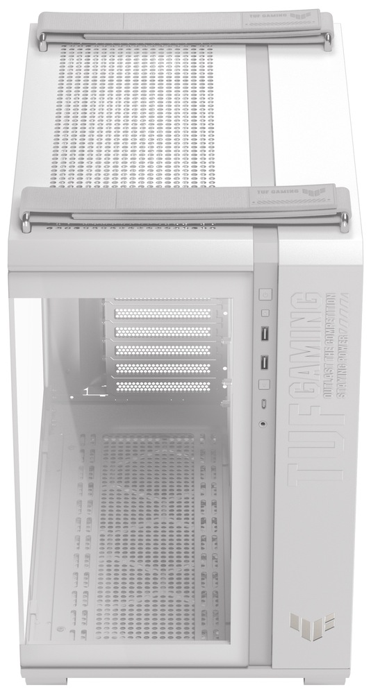 Case Asus TUF GAMING GT502 HORIZON bílá Foto skříně zepředu šikmo shora, takže je vidět přední skleněné čelo i část horního perforovaného víka, nahoře pak robustní madla a hranaté linie šasi. Na svislé čelní liště je zároveň soustředěný přední panel s porty: najdete tu 1× USB-C 3.2 Gen 2×2 (až 20 Gb/s), 2× USB-A 3.2 Gen1, kombinovaný 3,5mm jack pro sluchátka/mikrofon a tlačítko pro ovládání LED.