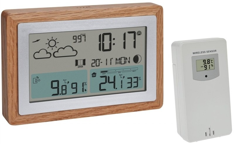 Meteostanice TFA 35.1167.54 OAK s dřevěným rámečkem