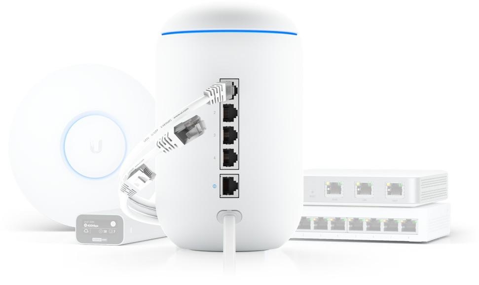 Přístupový bod (AP) Ubiquiti DualBand UniFi UDM Dream Machine bílý