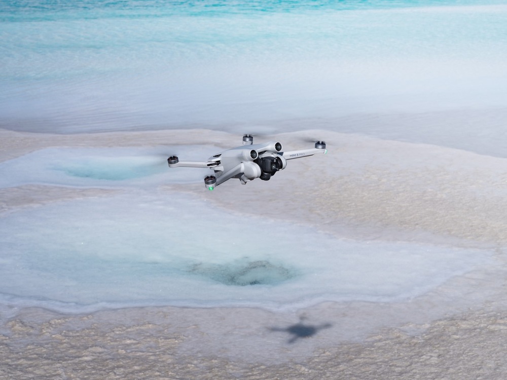 Dron DJI Mini 3 Pro (DJI RC) šedý