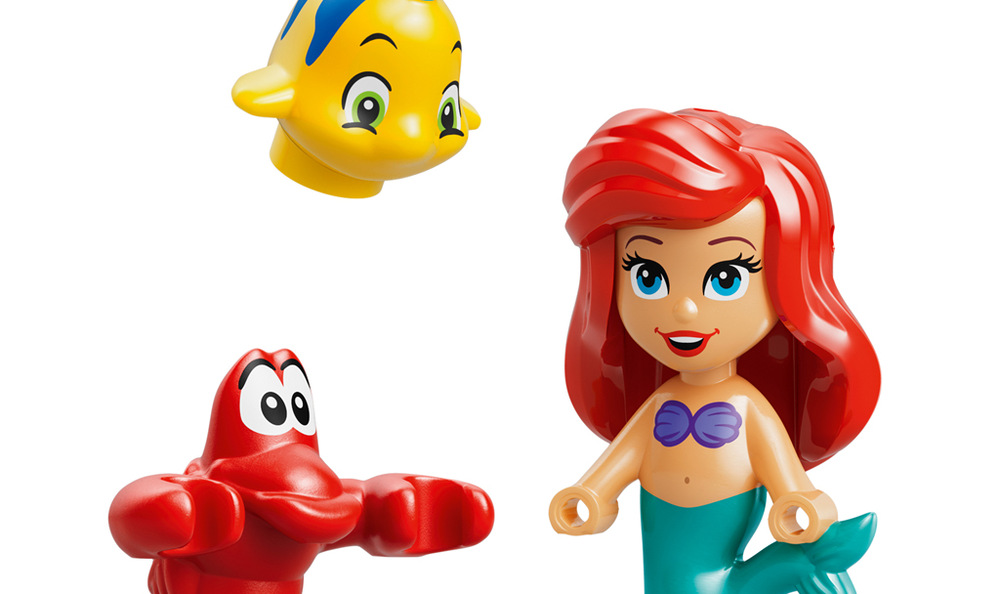 Stavebnice LEGO® │ Disney 43285 Ariel a její kouzelný miniaturní palác Stavebnice Disney spojuje pohádkové postavy, tvořivé skládání a snadné přenášení pro zábavu doma i na cestách.