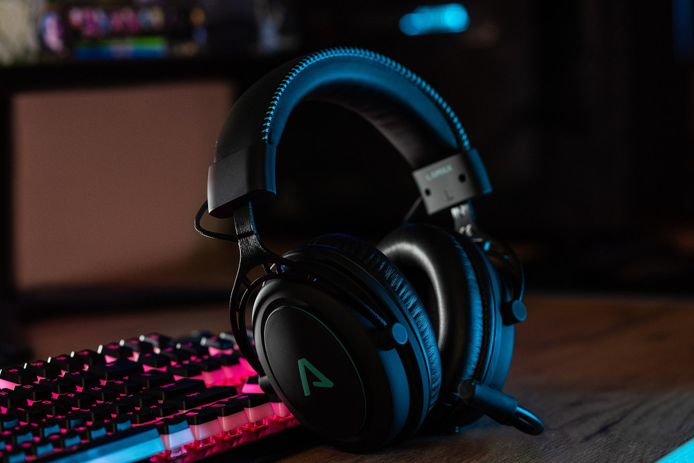 Headset LAMAX Heroes General1 černý Headset LAMAX Heroes General1 černý