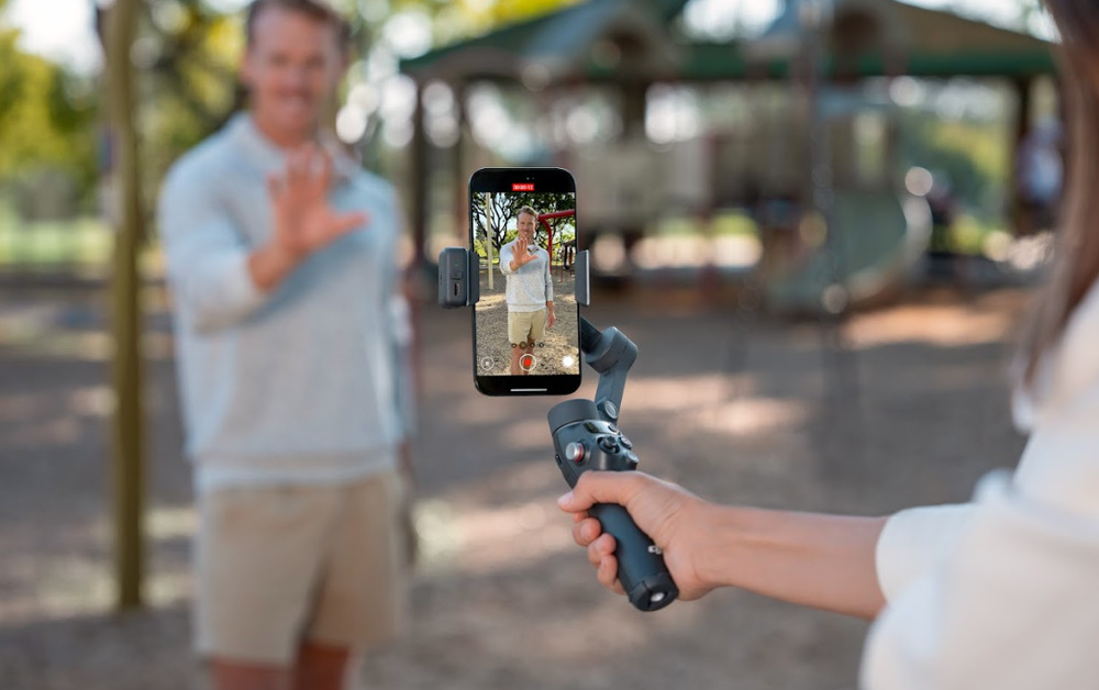 Stabilizátor DJI Osmo Mobile 8 Osmo Mobile 8 Advanced Tracking Combo černý Stabilizátor DJI Osmo Mobile 8 Osmo Mobile 8 Advanced Tracking Combo černý