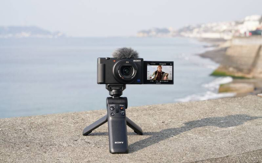 Digitální fotoaparát Sony ZV-1 černý Fotoaparát Sony ZV-1, černý