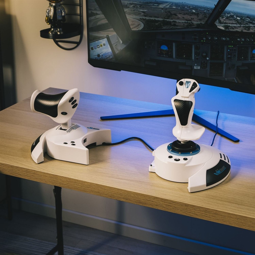 Thrustmaster T-FLIGHT HOTAS 5 MSFS edition těží i z modulární konstrukce