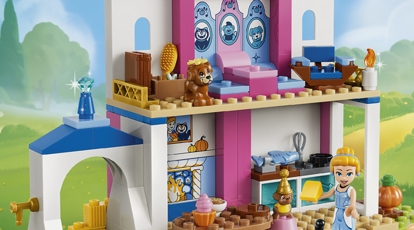 Stavebnice LEGO® │ Disney 43283 Popelčin zámek a její zvířecí přátelé Popelčin zámek podporuje první stavitelské dovednosti a potěší malé milovníky pohádek i zvířecích kamarádů.