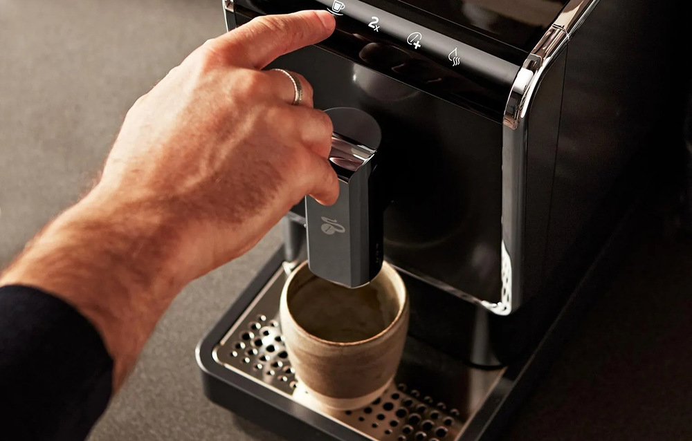 Automatický kávovar Tchibo Esperto Caffé 2.0, stříbrné