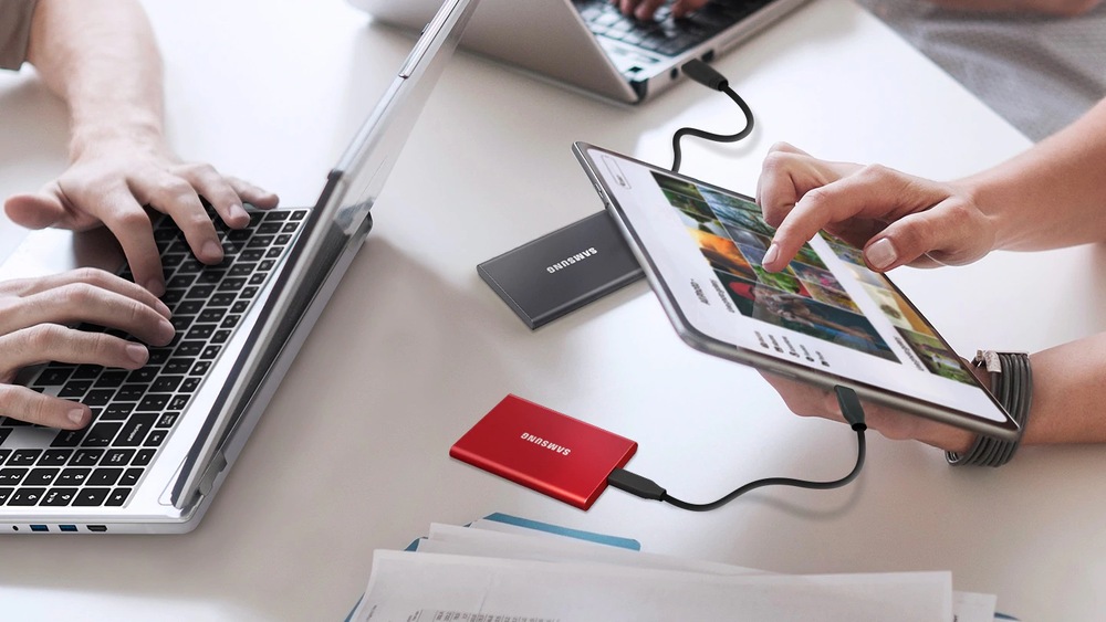SSD externí Samsung T7 1TB červený Samsung T7