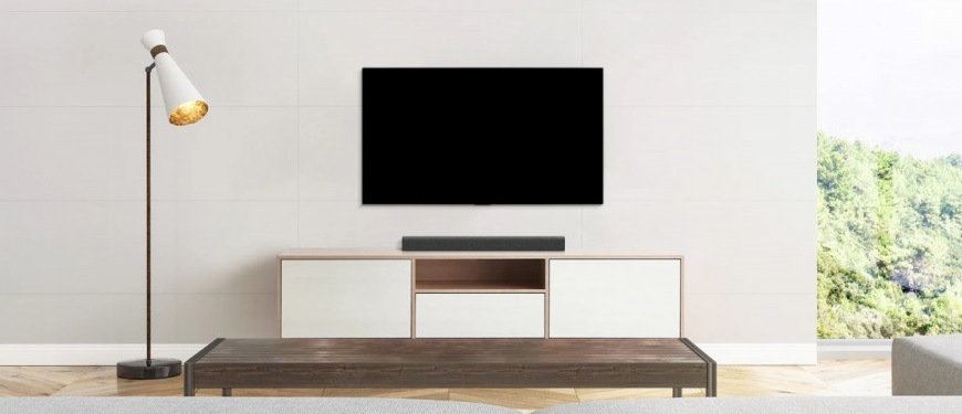 Soundbar LG SP2 černý/dřevo Soundbar LG SP2 černý/dřevo