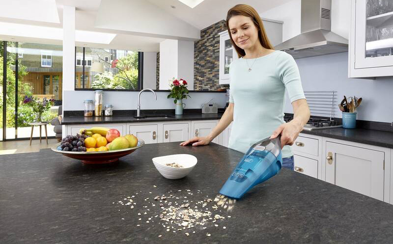 Akumulátorový vysavač Black-Decker Dustbuster NVC215WA Akumulátorový vysavač Black-Decker Dustbuster NVC215WA