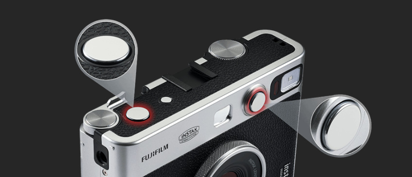 Instantní fotoaparát Fujifilm Instax Mini EVO černý