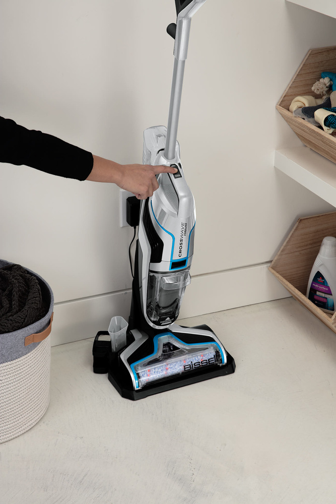 Víceúčelový vysavač Bissell CrossWave Cordless 2582N