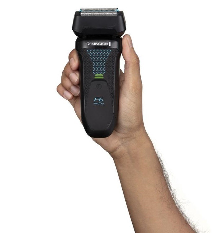 Holicí strojek Remington F6000 F6 Style Series Aqua Foil Shaver černý/modrý Holicí strojek Remington F6000 F6 Style Series Aqua Foil Shaver černý/modrý
