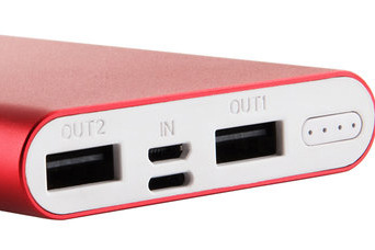 Powerbanka GoGEN 10000 mAh, Lightning červená Powerbanka GoGEN 10000 mAh, Lightning červená