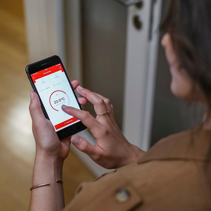 Bezdrátová termohlavice Hama SMART pro regulaci vytápění, doplněk do systému Bezdrátová termohlavice Hama SMART pro regulaci vytápění, doplněk do systému