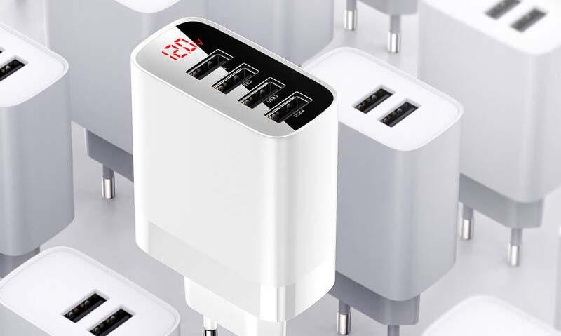 Nabíječka do sítě Baseus Mirror Lake Digital Display 4xUSB Travel Charger 30W černá Nabíječka do sítě Baseus Mirror Lake Digital Display 4xUSB Travel Charger 30W černá
