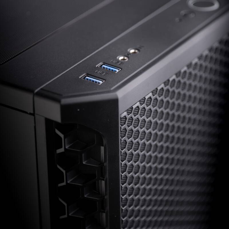Herní počítač Lynx Challenger + Norton 360 STANDARD 10 GB + VPN 1 uživatel/1 zařízení na 1 rok černý Lynx Challenger (10462971)