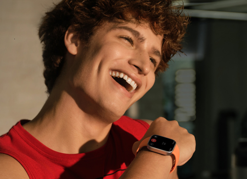 Chytré hodinky Xiaomi Redmi Watch 6 Active černé Xiaomi Redmi Watch 6 Active podporují telefonování přímo ze zápěstí