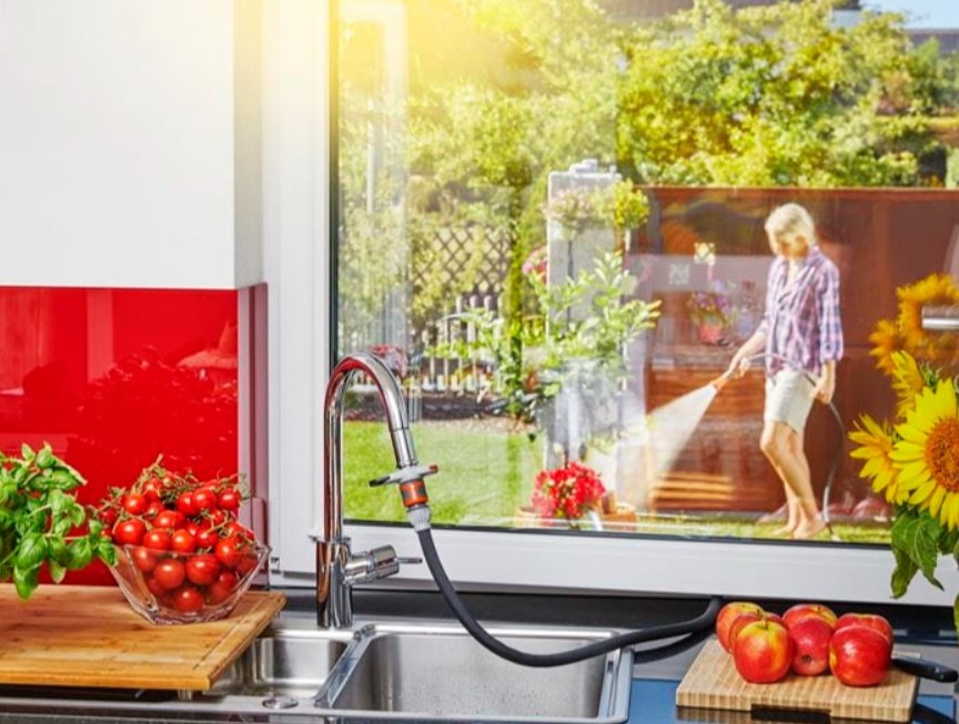 Adaptér Gardena 18210-20 Gardena pro vnitřní vodovodní kohoutky