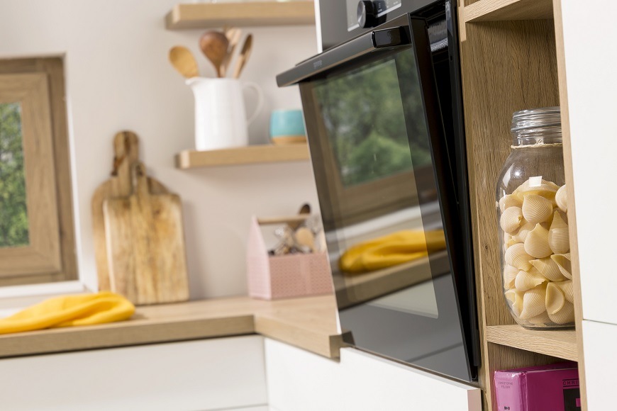 Vestavná trouba Gorenje BO6737E02X, dynamický chladicí systém DC+