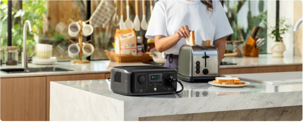 Nabíjecí stanice EcoFlow RIVER 3 (245 Wh) Nabíjecí stanice EcoFlow RIVER 3 (245 Wh)