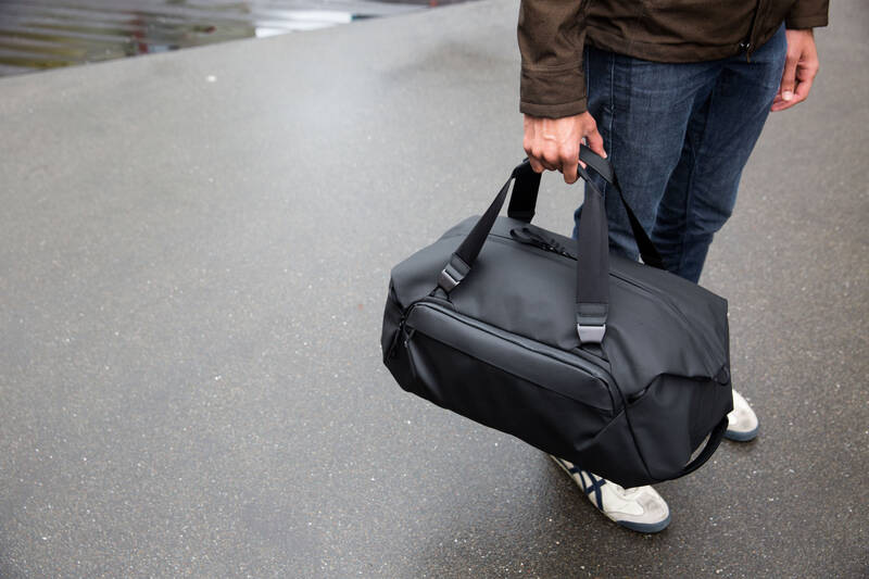 Taška cestovní Peak Design Travel Duffel 65L černá