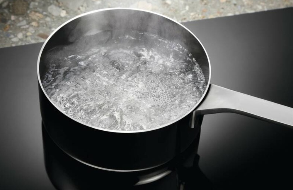Indukční varná deska Electrolux LIR60430 černá Indukční varná deska Electrolux LIR60430 černá