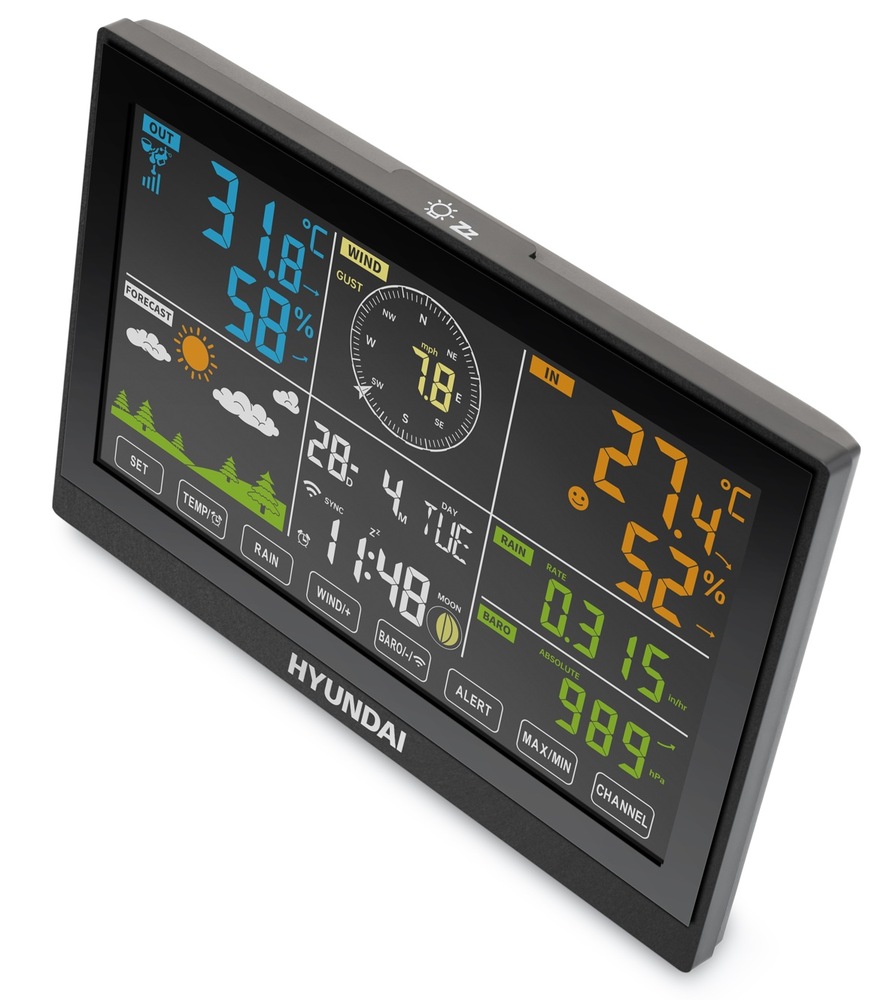 Meteorologická stanice Hyundai WSP 5200 WIFI černá Pohled shora na černou meteostanici Hyundai WSP 5200 zobrazující naměřené hodnoty