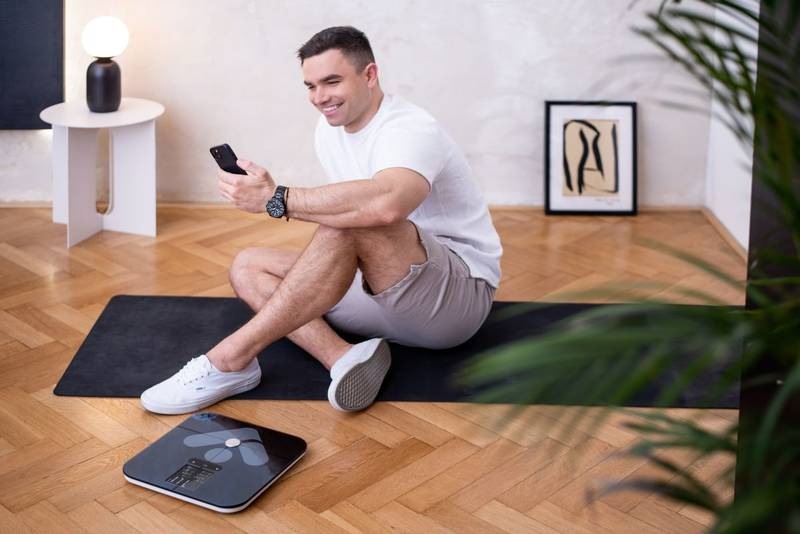 Osobní váha TrueLife FitScale W7 BT Black