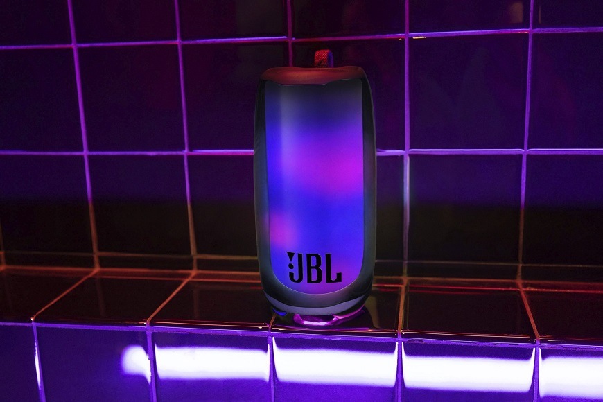 Přenosný reproduktor JBL Pulse 5 černý jbl_prenosny_reproduktor