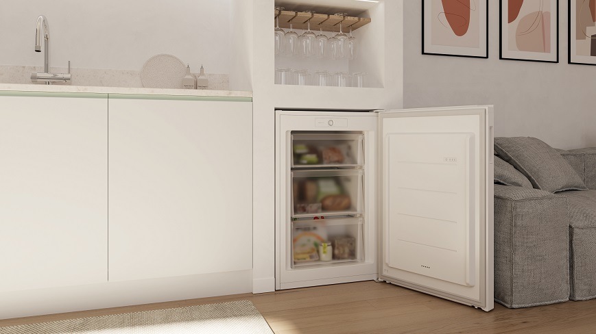 Mraznička Candy CNUQ2L58EW bílá