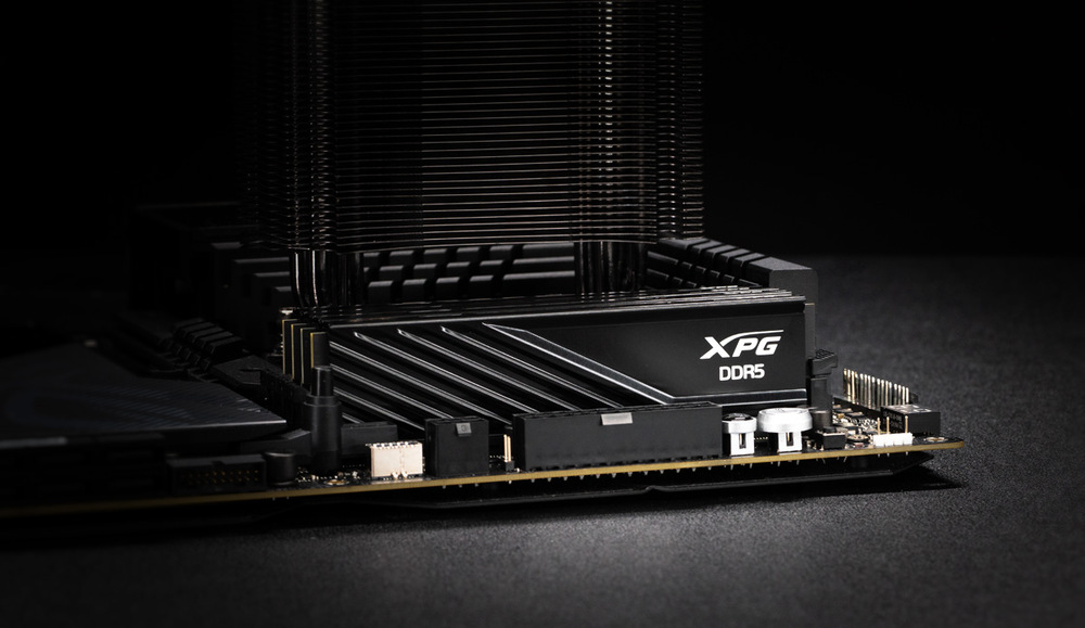 Operační paměť ADATA XPG 32GB (2x16GB) DDR5 6000MHz CL48 Lancer Blade UDIMM ADATA Lancer Blade 32 GB (2× 16 GB)