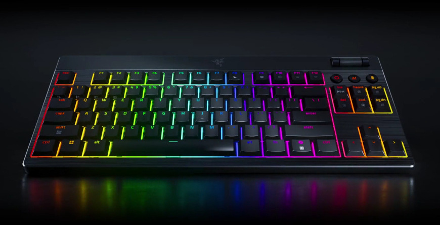 Klávesnice Razer BlackWidow V4 Low-profile Tenkeyless HyperSpeed (Yellow Switch), US layout černá Klávesnice Razer BlackWidow V4 Low-profile Tenkeyless HyperSpeed (Yellow Switch), US layout černá
