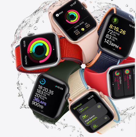 Chytré hodinky Apple Watch SE GPS, 40mm pouzdro z vesmírně šedého hliníku - temně inkoustový sportovní řemínek Chytré hodinky Apple Watch SE GPS, 40mm pouzdro z vesmírně šedého hliníku - temně inkoustový sportovní řemínek