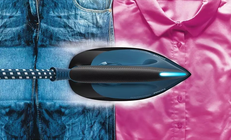 Žehlicí systém Philips PerfectCare Compact GC7846/80 modrá