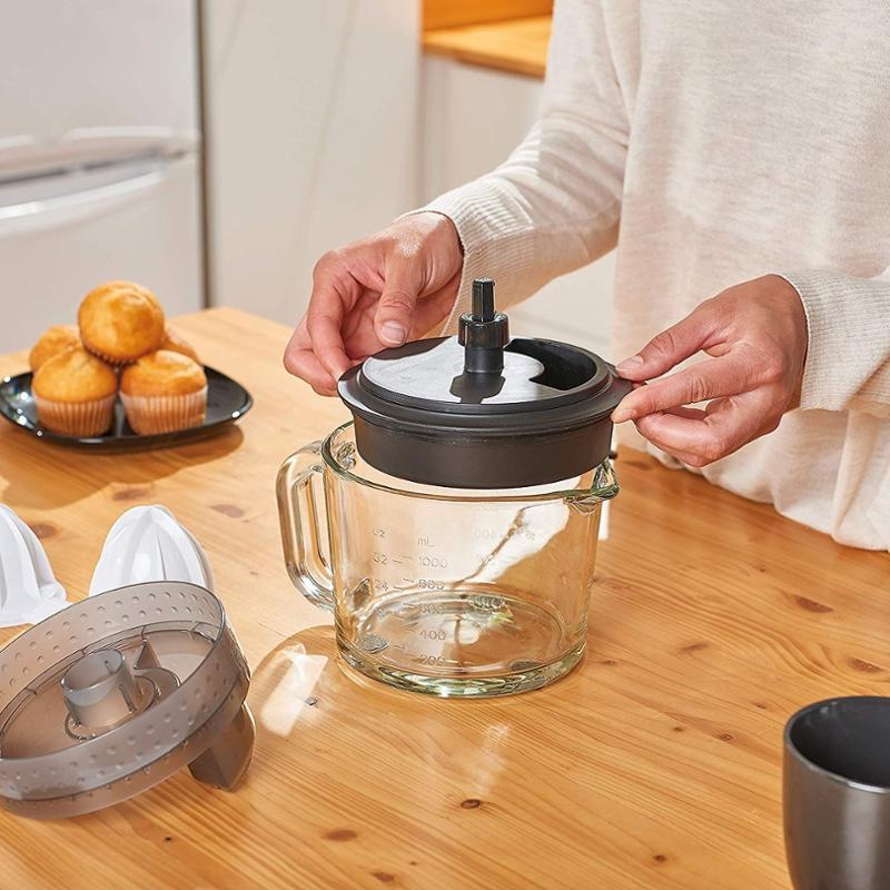 Lis na citrusy Black+Decker BXCJ30E černý/bílý Lis na citrusy Black+Decker BXCJ30E černý/bílý