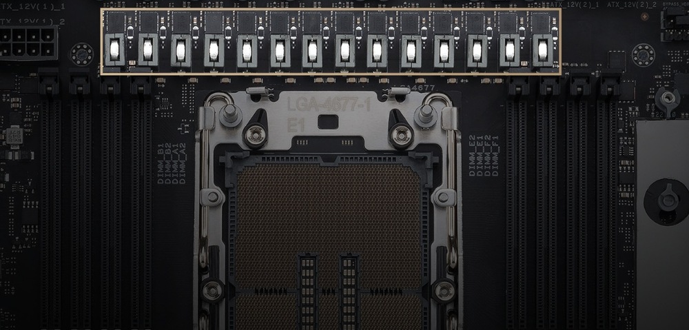 Základní deska Asus Pro WS W790-ACE černá Napájecí kaskáda 12+1+1 zajišťuje stabilní výkon