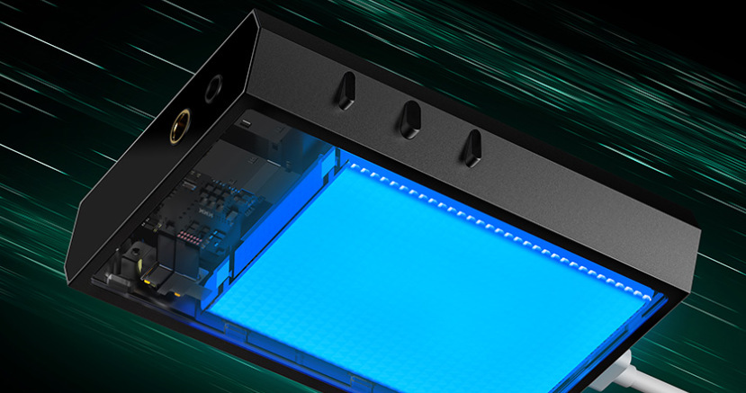 HiFi přenosný digitální přehrávač Shanling M1 Plus stříbrný HiFi přenosný digitální přehrávač Shanling M1 Plus stříbrný