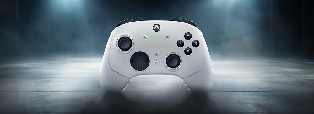 Gamepad Razer Wolverine V3 Pro bílý