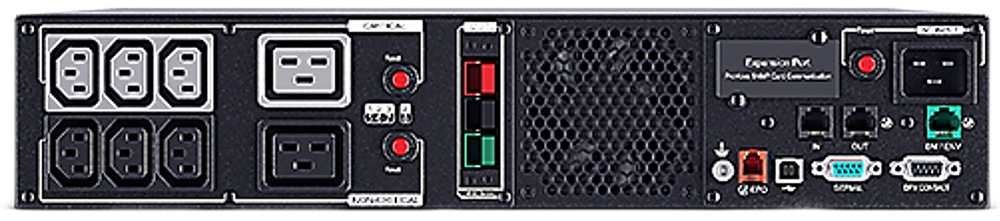 Zadní panel rackového UPS CyberPower má 10 výstupních zásuvek (8× IEC C13 + 2× IEC C19) pro napájení zařízení. Uprostřed jsou 2 jističe a ventilační mřížka s ventilátorem. Vpravo je AC vstup, komunikační porty (USB, RS232, RJ45) a slot pro rozšiřující kartu. Panel je určený pro profesionální serverové použití.