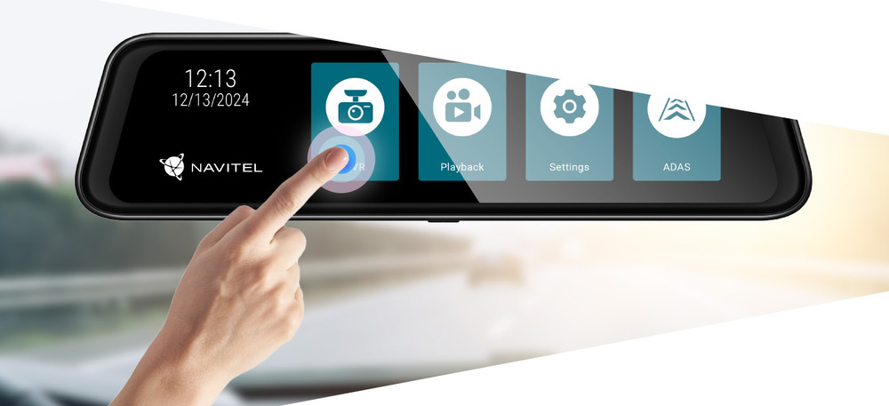 Autokamera NAVITEL MR750 Smart černá