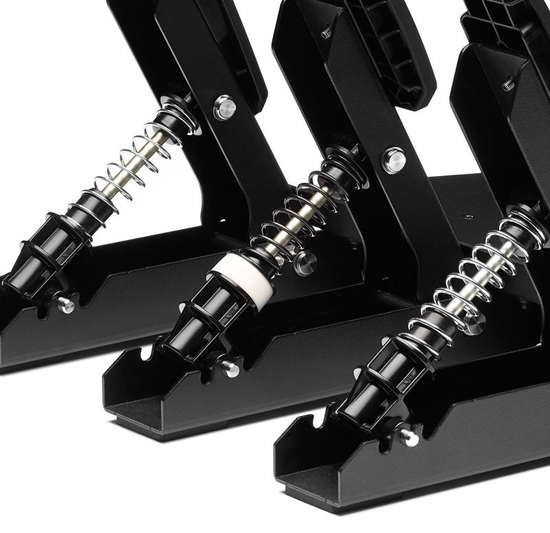 Pedály Thrustmaster Raceline Pedals III - PS5, PS4, Xbox Series X|S, PC černá