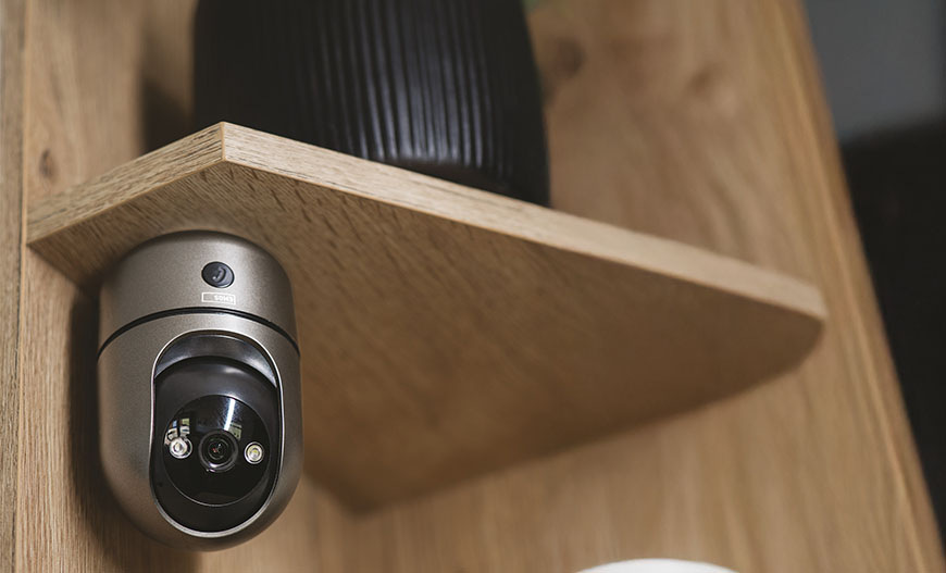 IP kamera EMOS GoSmart IP‑220W stříbrná IP kamera EMOS GoSmart IP‑220W - stříbrná